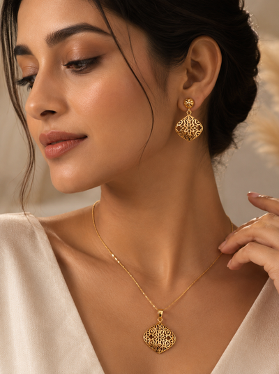 Ornate Gold Filigree Jewelry Set