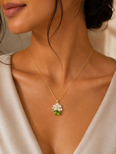 Mother-of-Pearl Flower and Peridot Jewelry Set