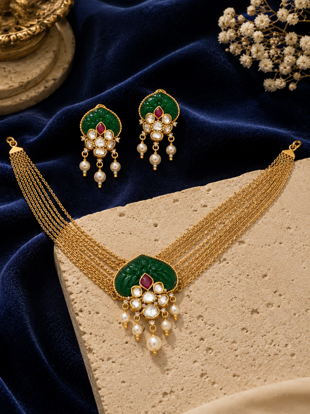 Ornate Green and Gold Jewelry Set