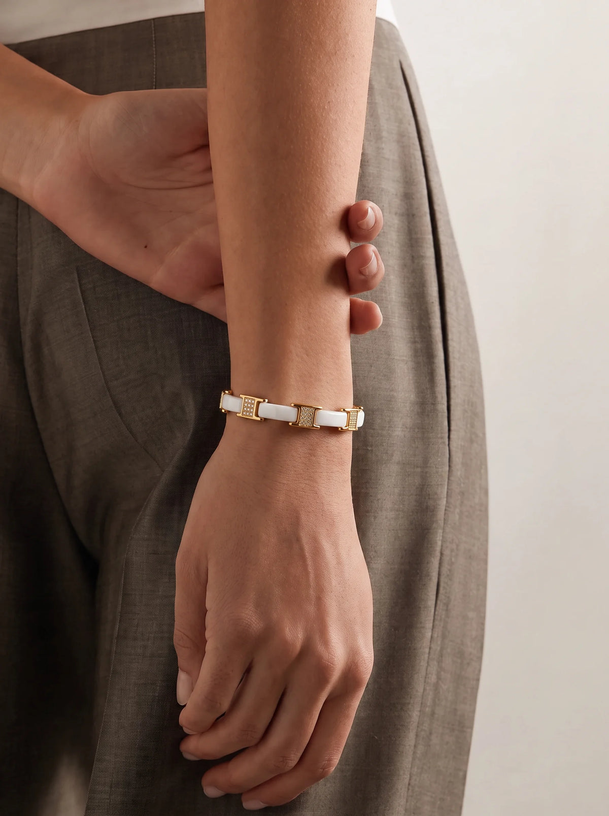 Gold Bar Chain Bracelet